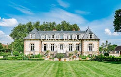 Moulins, Auvergne 03000