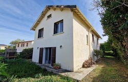 Saint-Bonnet-De-Mure, Rhône-Alpes 69720