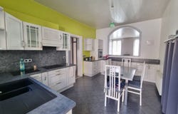La Châtre, Centre-Val de Loire 36400