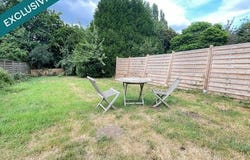 Hardanges, Pays de la Loire 53640