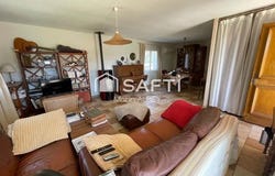 Saint-Laurent-La-Vernede, Languedoc-Roussillon 30330