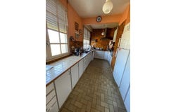 Laval, Pays de la Loire 53000
