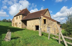 Charolles, Burgundy 71120
