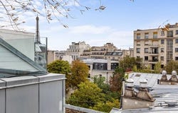 Paris, Île-de-France 75220