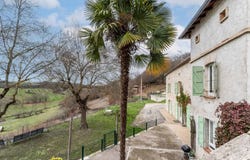 Lauzerte, Midi-Pyrénées 82110