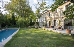Paradou, Provence-Alpes-Côte d'Azur 13520