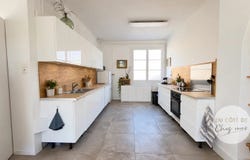 Chaource, Aube 10210