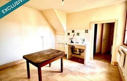 Cerisiers, Bourgogne 89320