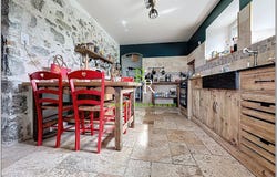 Orthez, Aquitaine 64300