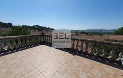 Laudun-l'Ardoise, Languedoc-Roussillon 30290