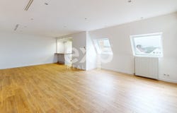 Eschau, Alsace 67114