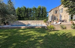 Saint-Paul-Trois-Châteaux, Auvergne-Rhône-Alpes 26130