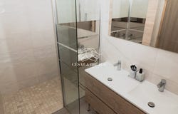 Décines-Charpieu, Rhône-Alpes 69150