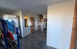 Eschau, Alsace 67114