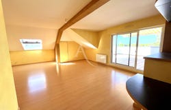VANNES, Brittany 56000