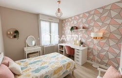 Laval, Pays de la Loire 53000