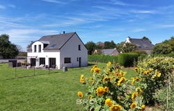 Pluneret, Brittany 56400