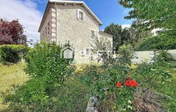 Chateauneuf-Sur-Charente, Poitou-Charentes 16120