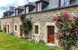 Ruca, Brittany 22550