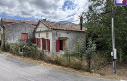 Foix, Ariège 09000