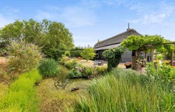 Ware, England SG11 1HE
