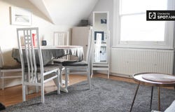 london, England SE27 0SR