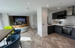 Barnet, England EN4 0JS