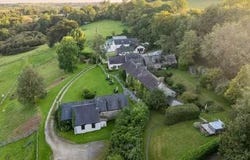 Capel Iwan, Wales