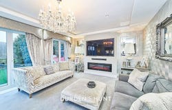Chigwell, East of England