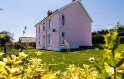 Llanglydwen, Wales
