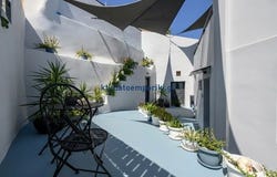 Santorini, Nísoi Aiyaíou 847 00