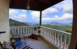 Voros, Crete 70008