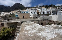 Pefki, Crete 72055