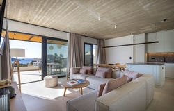 Mariou, Crete 74060