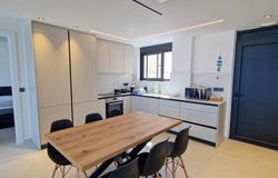 Kalives, Crete 73003