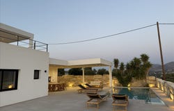 Kamilari, Crete 70200