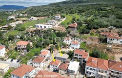 Pilos, Peloponnese 24001