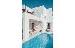 Piso Livadi, South Aegean 84400