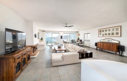 Vathi, Crete 72100