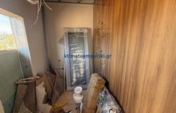 Athens, Periféreia Protevoúsis 730 08