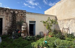 Pombia, Crete 70400