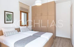 ... (), Crete 71500