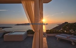 Santorini, Nísoi Aiyaíou 847 00