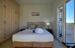 Milatos, Crete 72400