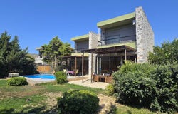 Peza, Crete 70100