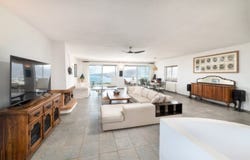 Vathi, Crete 72100
