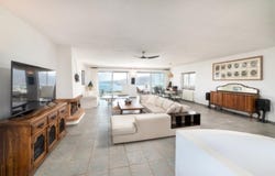 Vathi, Crete 72100