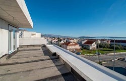 Kastel Luksic, Splitsko-dalmatinska 21217