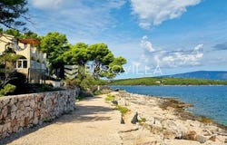 Stari Grad, Splitsko-dalmatinska