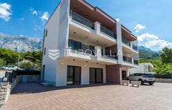 Makarska, Splitsko-dalmatinska